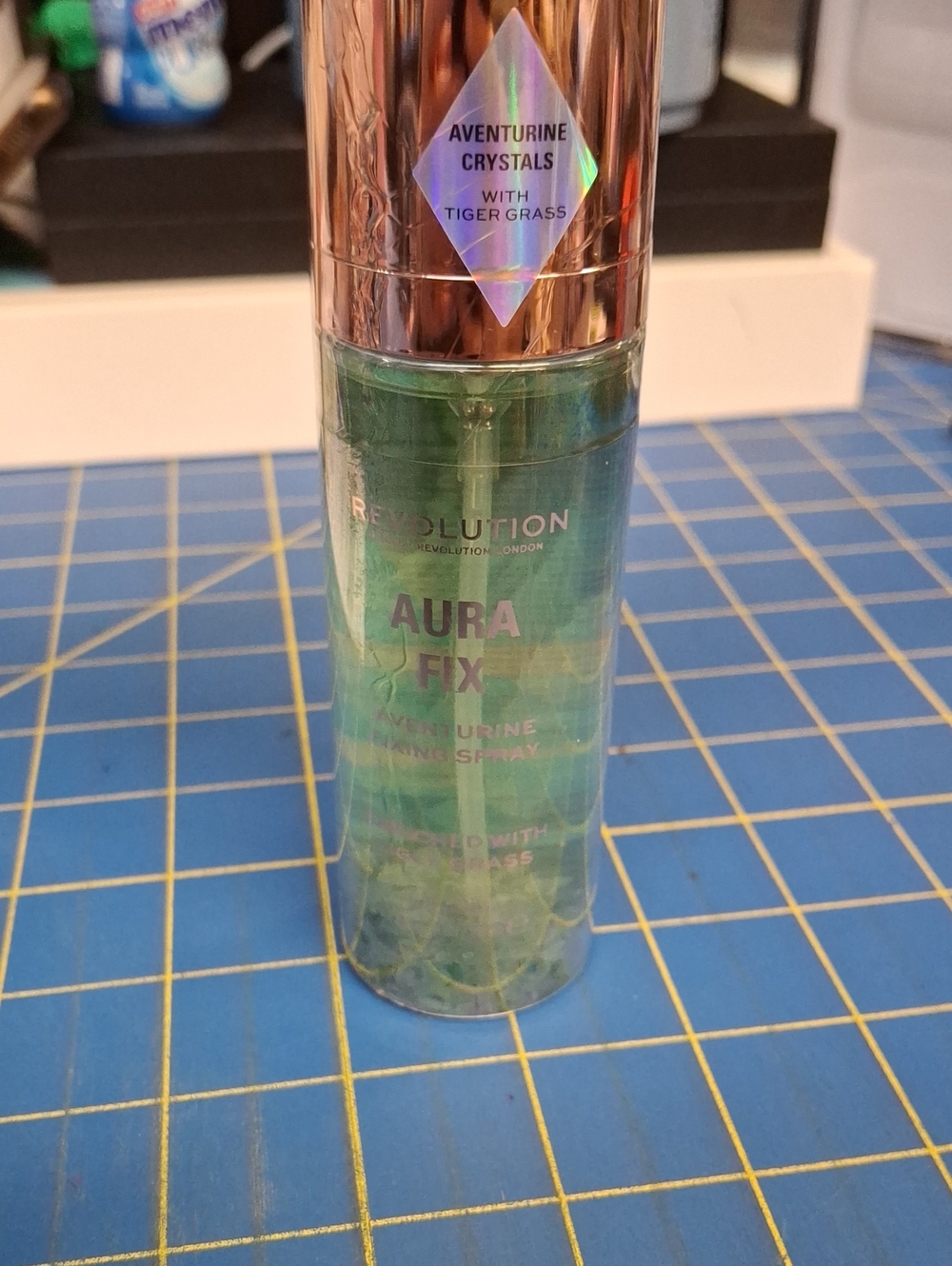 Revolution Aura Fix Aventurine Setting Spray 85ml New Sealed Bottle— Green
